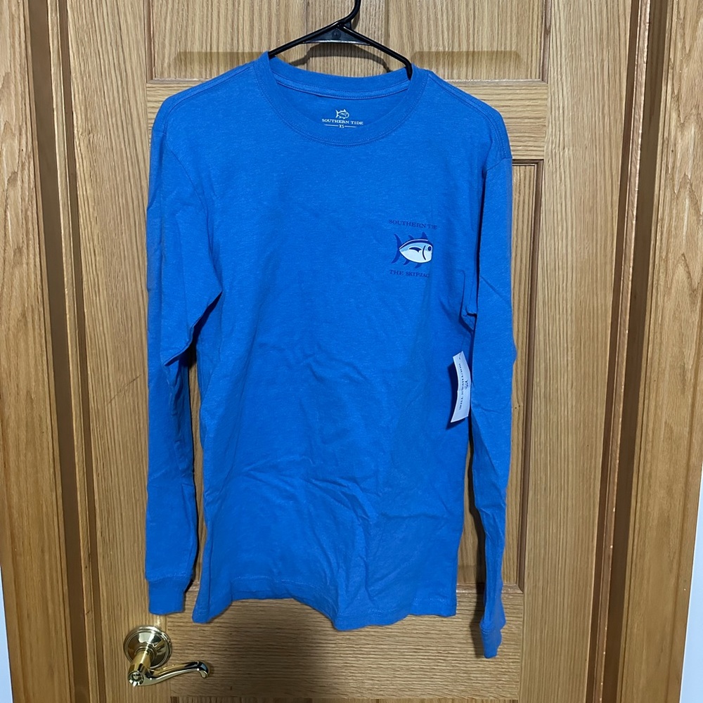 Brand new with tags long sleeve tee.